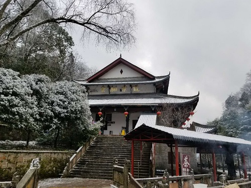 青城后山 都市人的“后花园” 青城后山 都市人的“后花园”