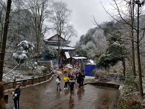 青城后山 都市人的“后花园” 青城后山 都市人的“后花园”