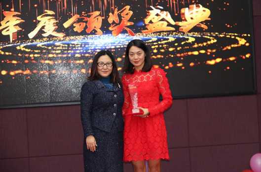 “携手同行,一路有你” 2018桐晖药业集团年会圆满落幕 “携手同行,一路有你” 2018桐晖药业集团年会圆满落幕