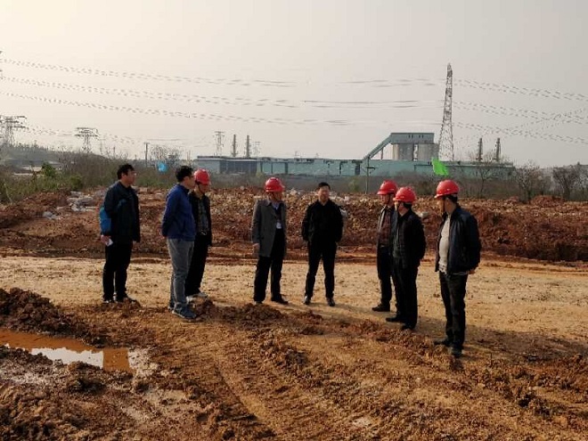 公司董事長尹華鋒一行蒞臨武英高速公路陽邏連接線工程施工現(xiàn)場指導(dǎo)工作 公司董事長尹華鋒一行蒞臨武英高速公路陽邏連接線工程施工現(xiàn)場指導(dǎo)工作