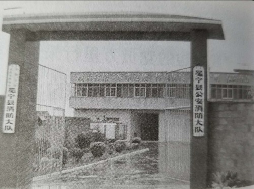 “攀西采訪”之行(12):身邊的共產(chǎn)黨員 “攀西采訪”之行(12):身邊的共產(chǎn)黨員