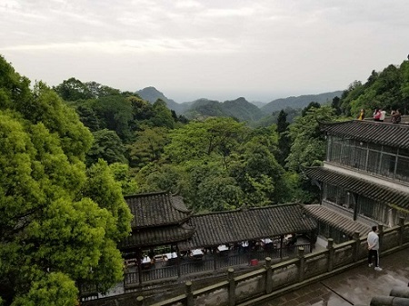 徒步征服青城前山 徒步征服青城前山