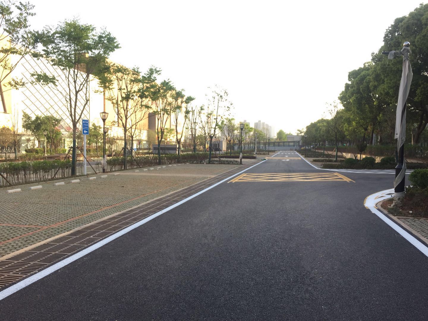 車都12C2地塊公共停車場及公用人防工程順利完工 車都12C2地塊公共停車場及公用人防工程順利完工