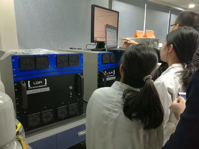 中国气象局 两台N2O/CO标校分析仪验收