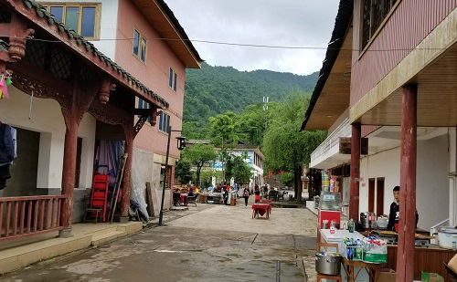 徒步征服青城后山 徒步征服青城后山