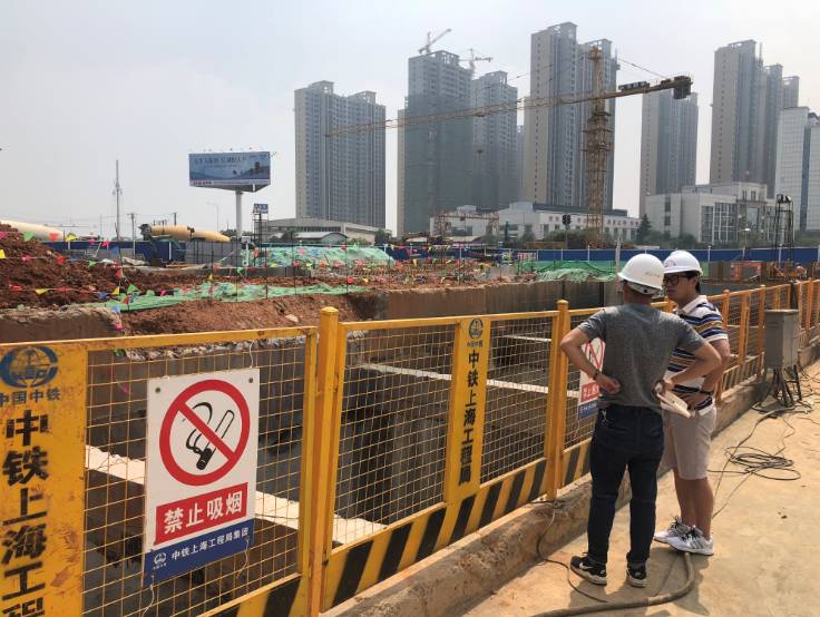 路達(dá)檢測公司應(yīng)邀前往地鐵四號(hào)線新農(nóng)站進(jìn)行深基坑監(jiān)測交流學(xué)習(xí) 路達(dá)檢測公司應(yīng)邀前往地鐵四號(hào)線新農(nóng)站進(jìn)行深基坑監(jiān)測交流學(xué)習(xí)