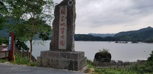 重返第二故鄉(xiāng)