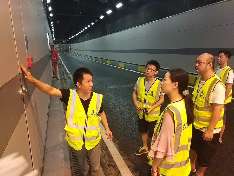 東湖隧道運營管理部組織設備設施標識牌分項工程驗收 東湖隧道運營管理部組織設備設施標識牌分項工程驗收
