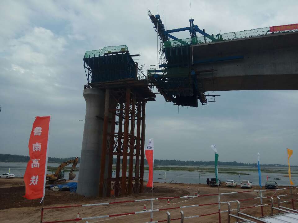 魯南高鐵再傳捷報(bào)！沂河特大橋主體提前完工，明年底通車