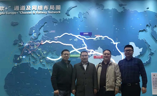 陳小勇總裁等一行到蓉歐鐵路港考察 陳小勇總裁等一行到蓉歐鐵路港考察
