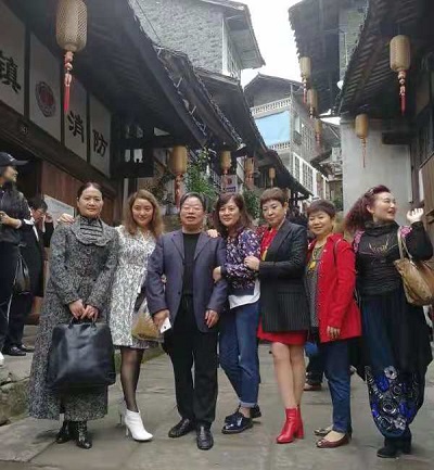 相識相知四十載 一生情懷戰(zhàn)友緣 相識相知四十載 一生情懷戰(zhàn)友緣