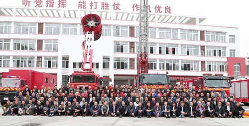 相識相知四十載 一生情懷戰(zhàn)友緣 相識相知四十載 一生情懷戰(zhàn)友緣
