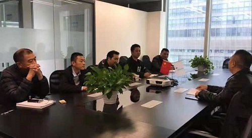 集团组织党员集中学习习近平总书记《在民营企业座谈会上的讲话》 集团组织党员集中学习习近平总书记《在民营企业座谈会上的讲话》