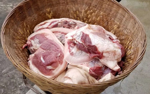 班長家的“刨湯” 班長家的“刨湯”