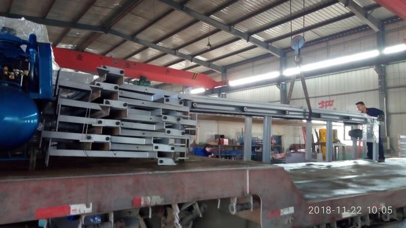 祝賀飛宏一套智能鋼筋加工設(shè)備進駐中鐵一局集團建筑安裝工程有限公司西安地鐵五號線TJSG-1標(biāo)項目部鋼筋綜合加工廠 祝賀飛宏一套智能鋼筋加工設(shè)備進駐中鐵一局集團建筑安裝工程有限公司西安地鐵五號線TJSG-1標(biāo)項目部鋼筋綜合加工廠