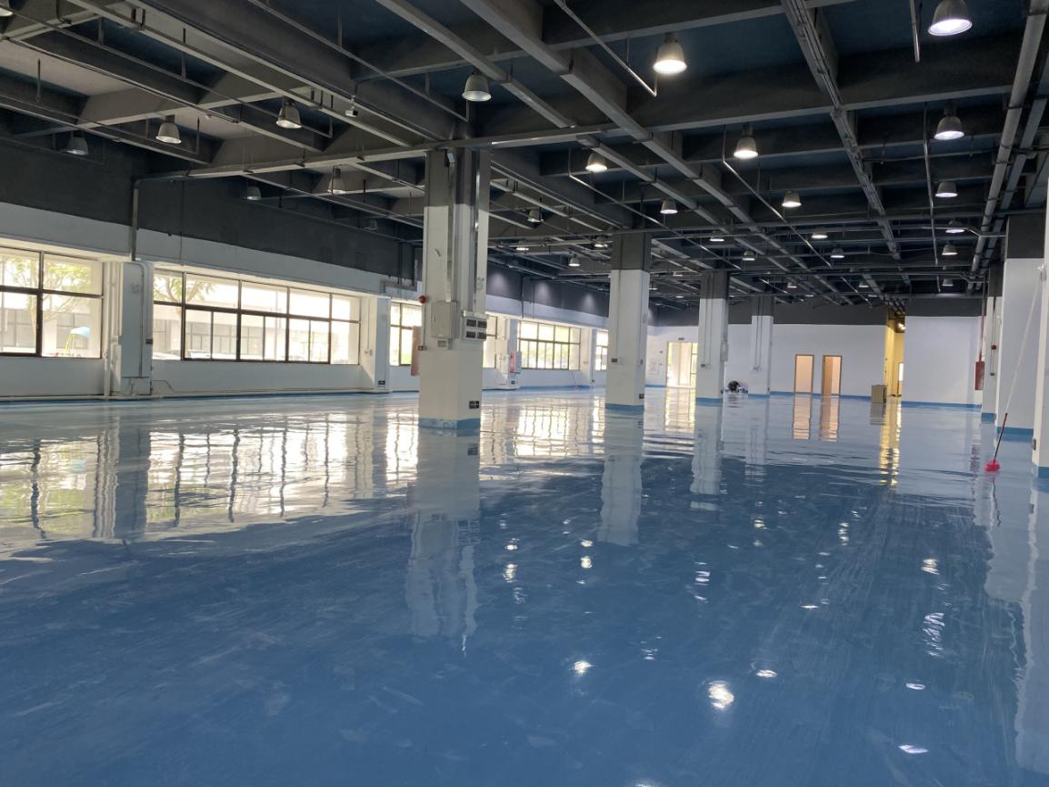广州黄埔区科学技术局夏坚局长一行视察广州赛隆新厂房装修工作