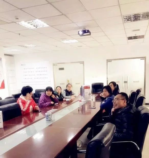 比出风采 共同进取