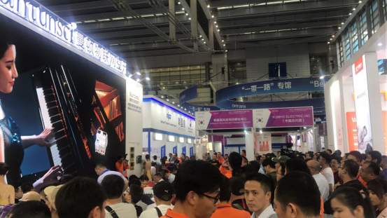 科技改變生活,!中國(guó)第五代斷路器曼頓X5亮相高交會(huì) 科技改變生活,!中國(guó)第五代斷路器曼頓X5亮相高交會(huì)