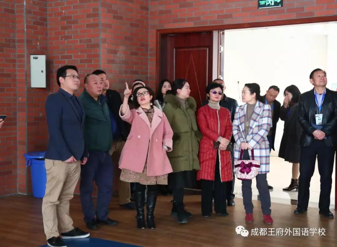 温江区第十三届中小学艺术节比赛幼儿组在成都王府隆重举行 温江区第十三届中小学艺术节比赛幼儿组在成都王府隆重举行