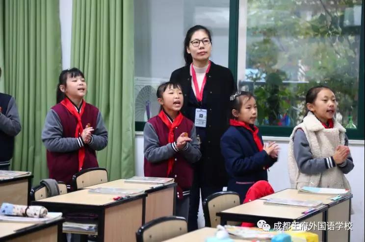 心浇灌，共育英才 ——记成都王府小学部家长开放日活动
