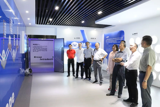 福建省互联网经济促进会段建祥会长一行 莅临纵横集团参观指导 福建省互联网经济促进会段建祥会长一行 莅临纵横集团参观指导