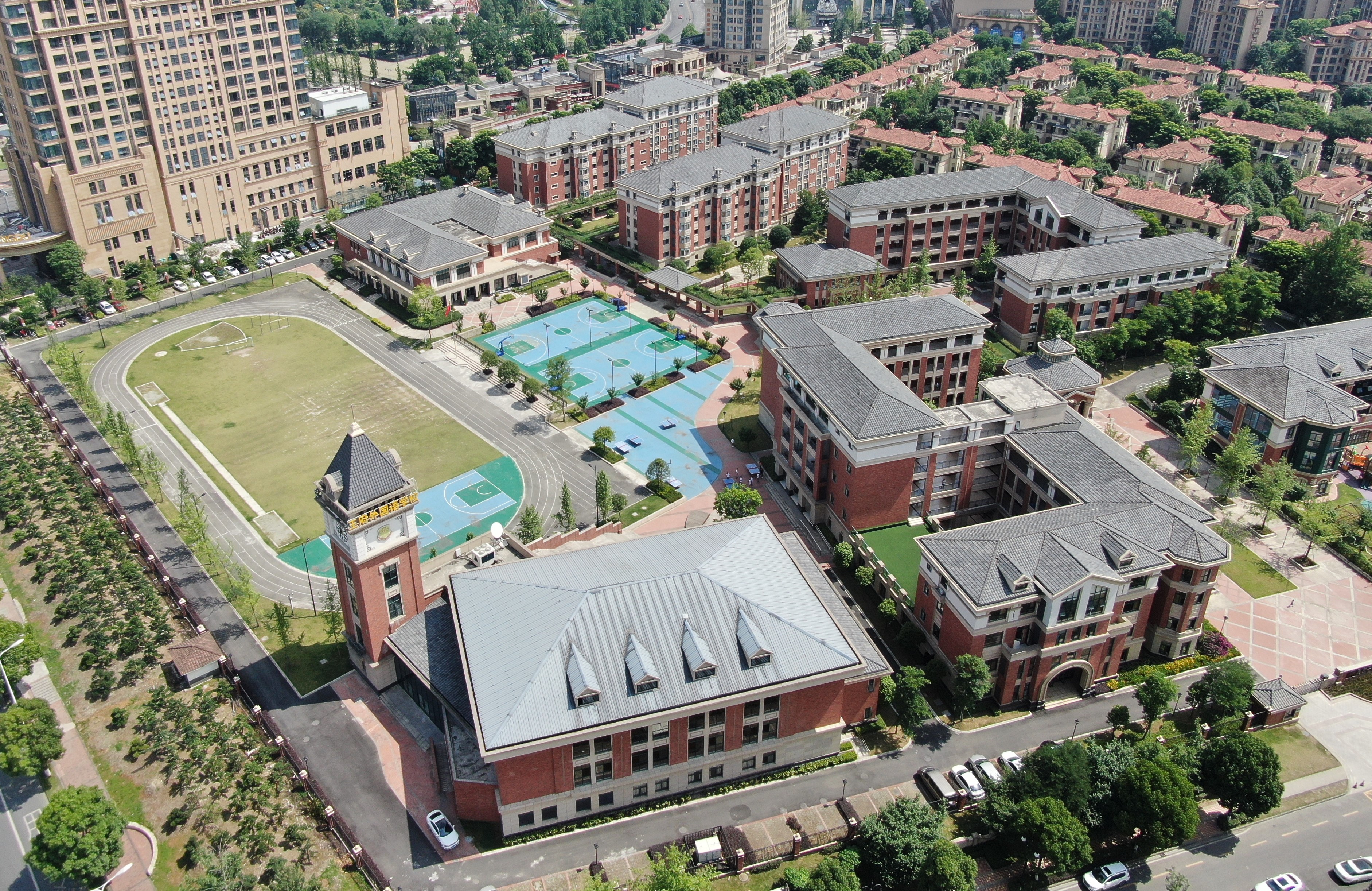 学校介绍 学校介绍