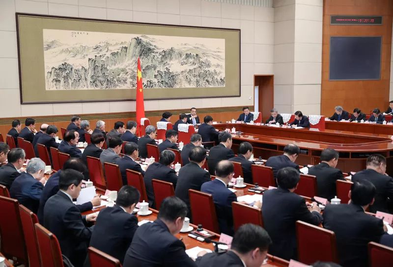 李克強:擴大有效投資 降低企業融資成本 李克強:擴大有效投資 降低企業融資成本