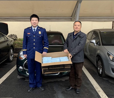 雪中送炭 千只口罩解燃眉之急 雪中送炭 千只口罩解燃眉之急
