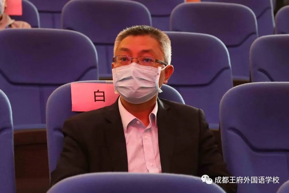 成都瑞德利科技有限公司向成都王府外国语学校捐赠防疫物资