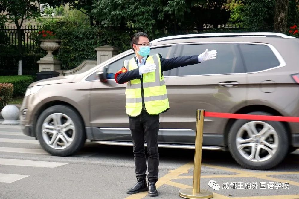 党员示范|不忘初心担使命，助力抗疫显真情