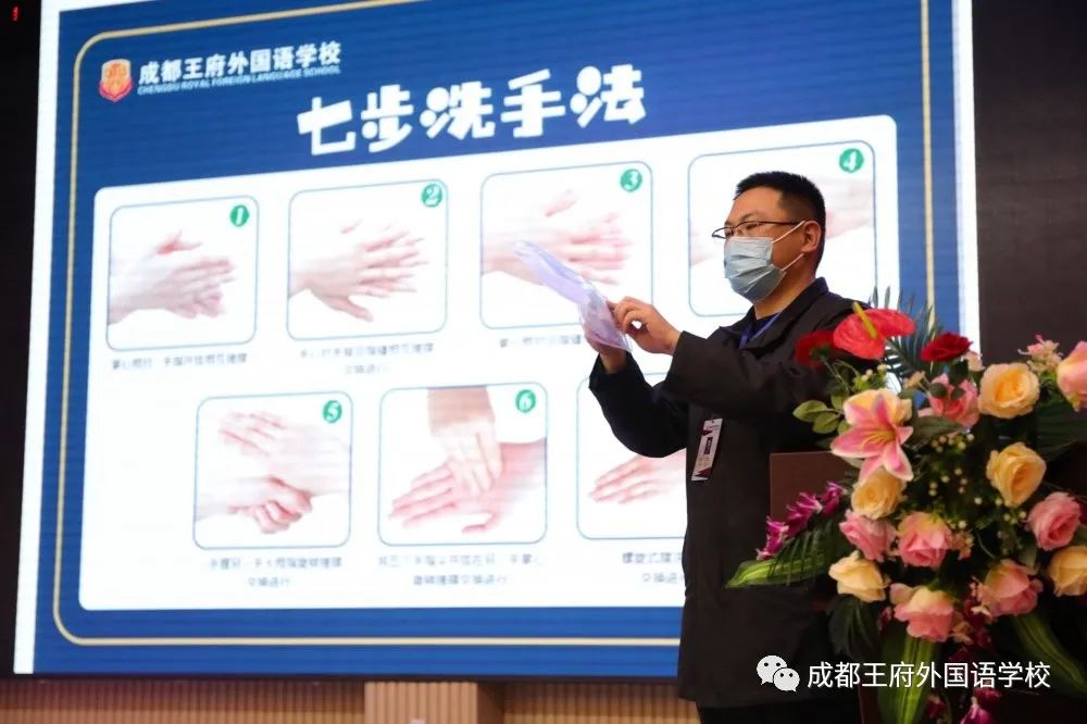 党员示范|不忘初心担使命，助力抗疫显真情