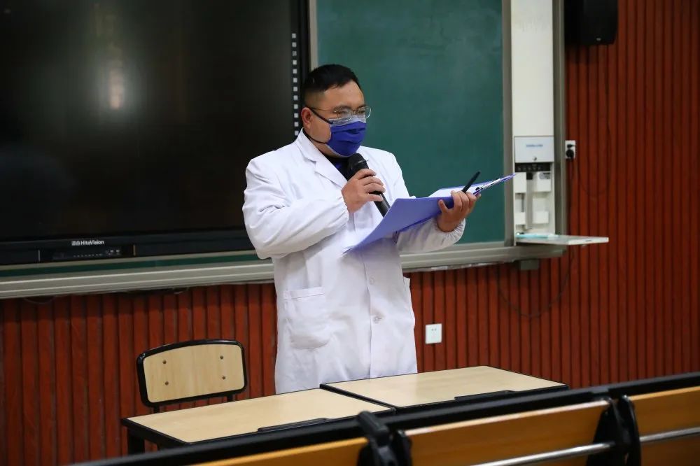 成都王府外国语学校关于复学工作致家长的一封信