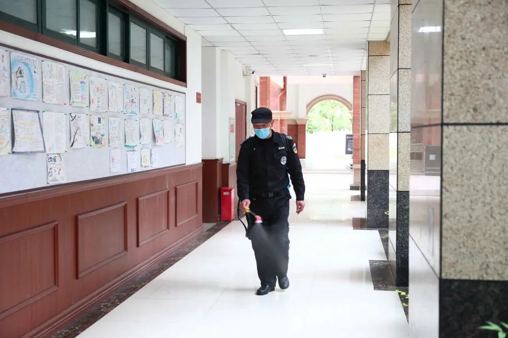 成都王府外国语学校关于复学工作致家长的一封信
