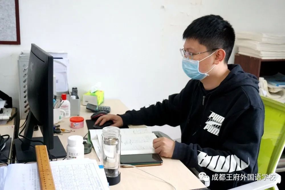 细化管理 精准防控|成都王府全体教职工返校开展疫情防控培训