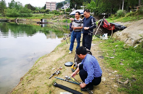 相聚釣魚城 垂釣升鐘湖 相聚釣魚城 垂釣升鐘湖