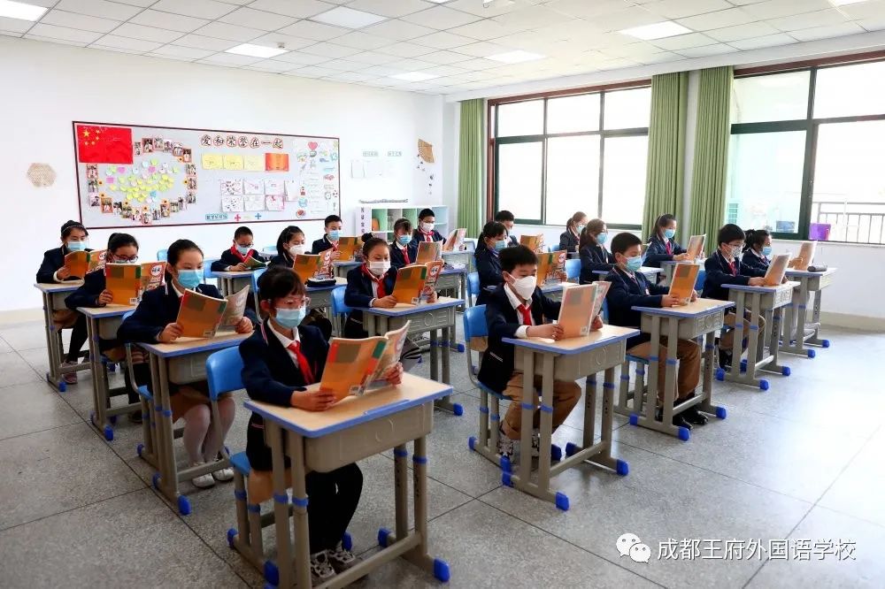 王府宝贝回家啦|小学部五六年级顺利返校