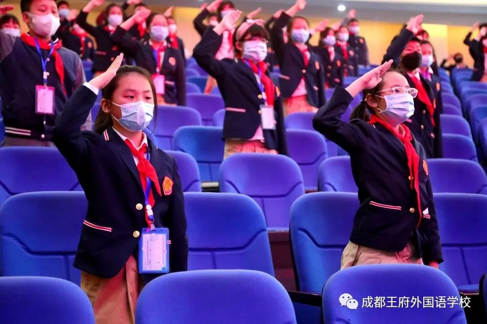 王府宝贝回家啦|小学部五六年级顺利返校