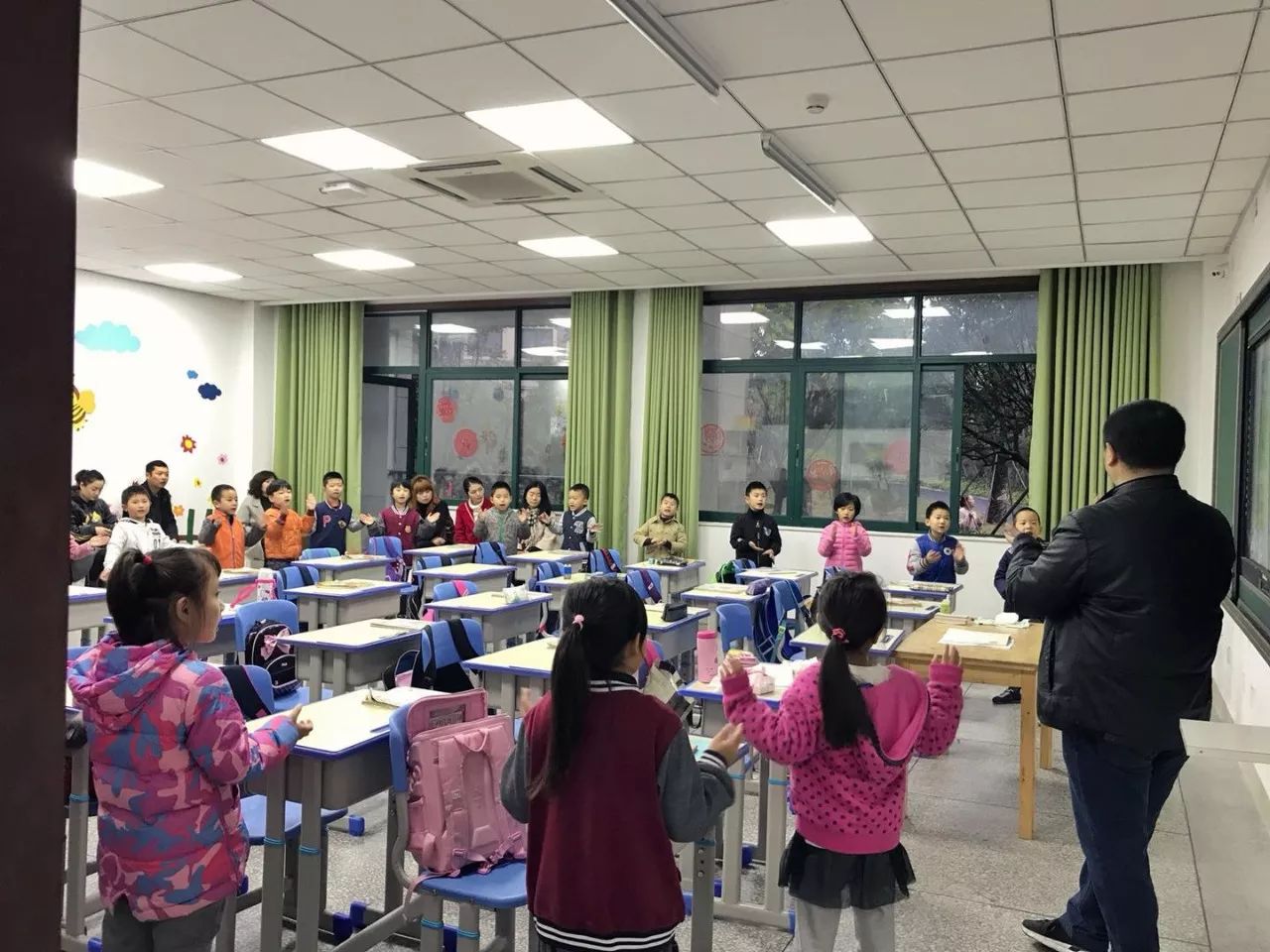成都王府学生在“中小学生征文比赛”中喜获佳绩