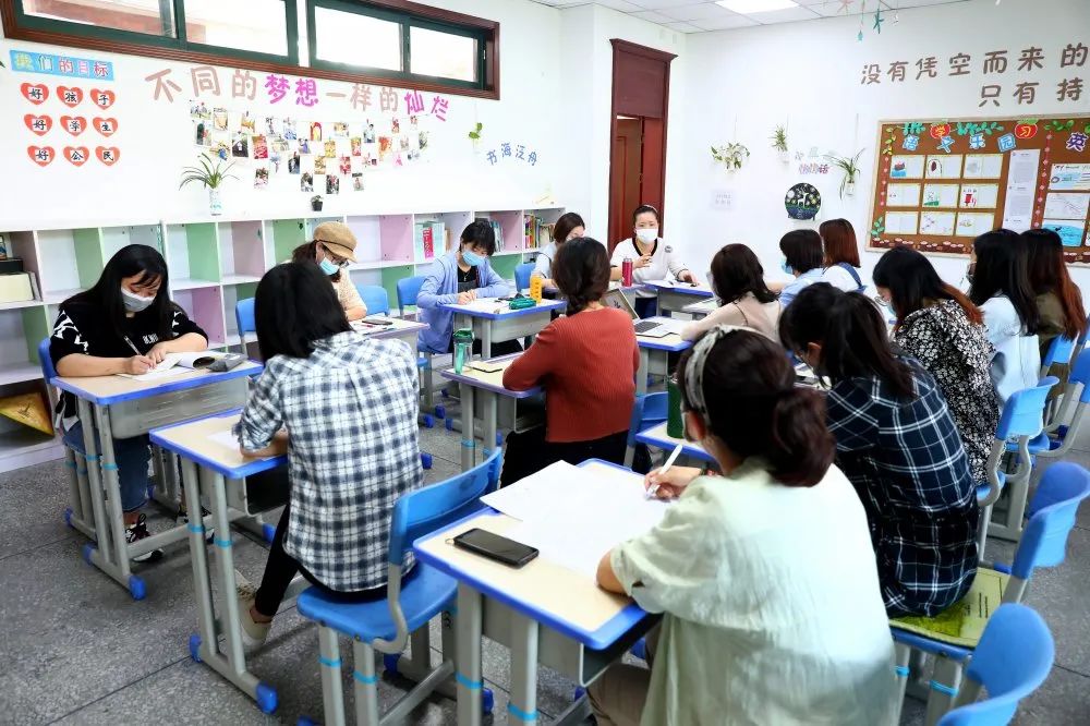 复课后的线上线下学习衔接，成都王府小学部这样做