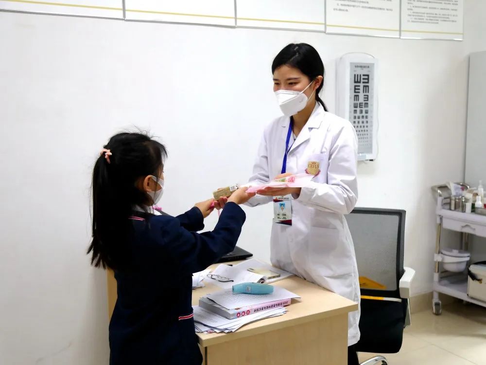 复课后的线上线下学习衔接，成都王府小学部这样做