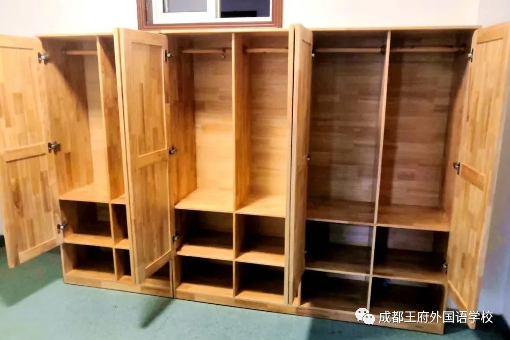 成都王府学生公寓，孩子另一个温馨的家