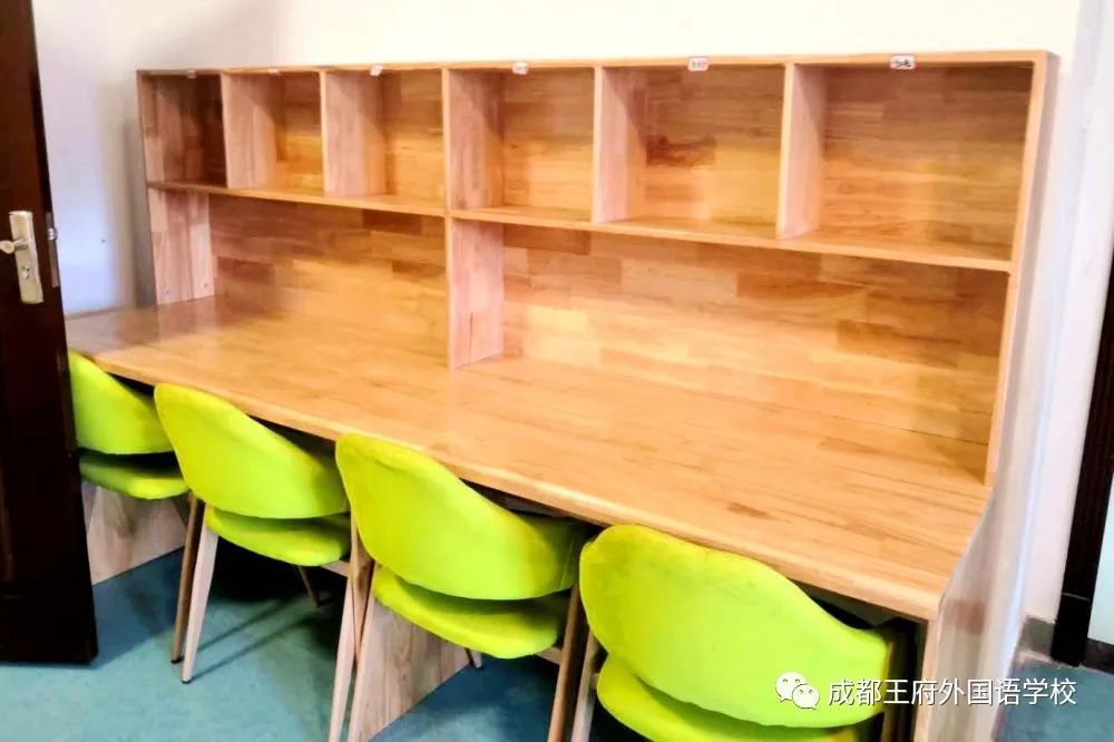 成都王府学生公寓，孩子另一个温馨的家