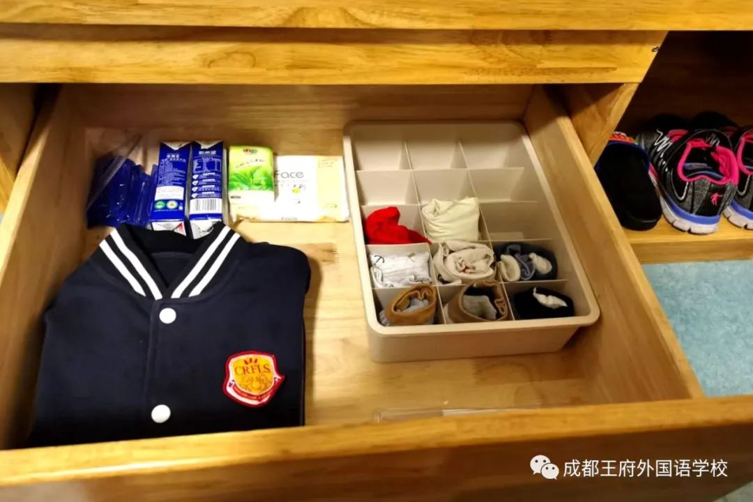 成都王府学生公寓，孩子另一个温馨的家