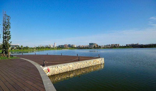 学习两会精神 骑游天府绿道 学习两会精神 骑游天府绿道