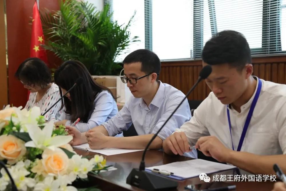 党员示范|不忘初心担使命，助力抗疫显真情