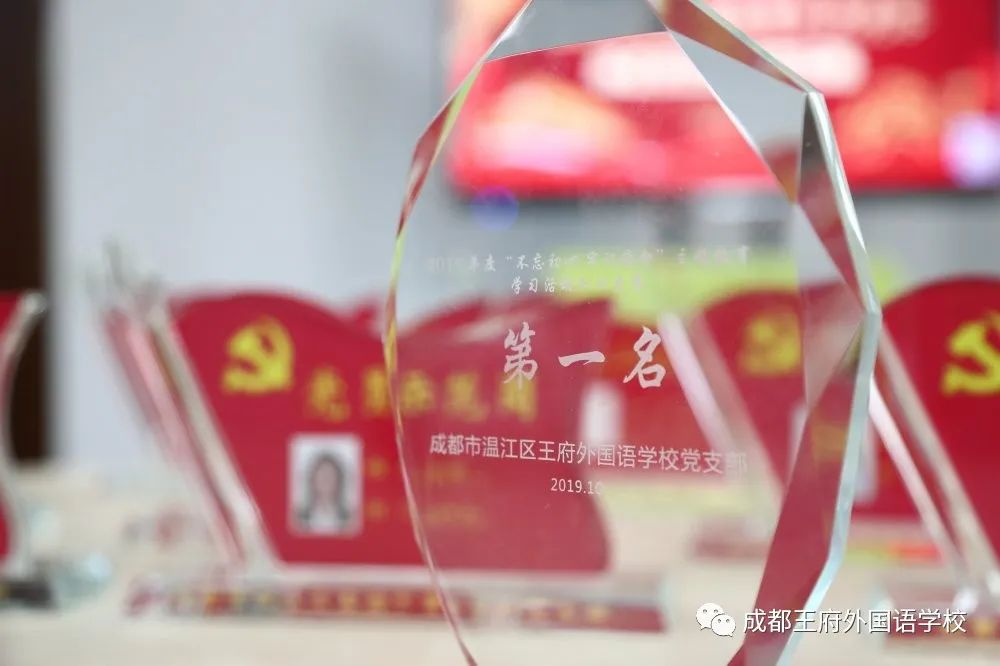 党员示范|不忘初心担使命，助力抗疫显真情