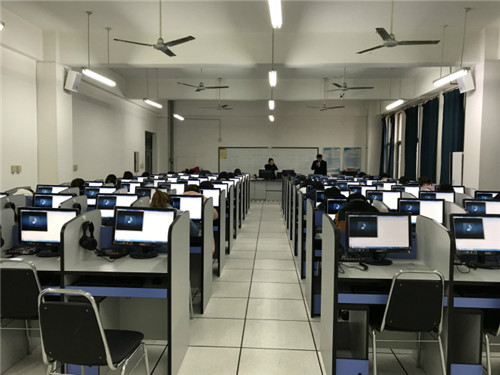 NewClass零失误支持2018年专八考试