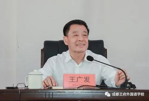 《有效促进井冈山市教育优质发展合作框架协议》在井冈山签署,进一步推进信息技术赋能精准支教 《有效促进井冈山市教育优质发展合作框架协议》在井冈山签署,进一步推进信息技术赋能精准支教