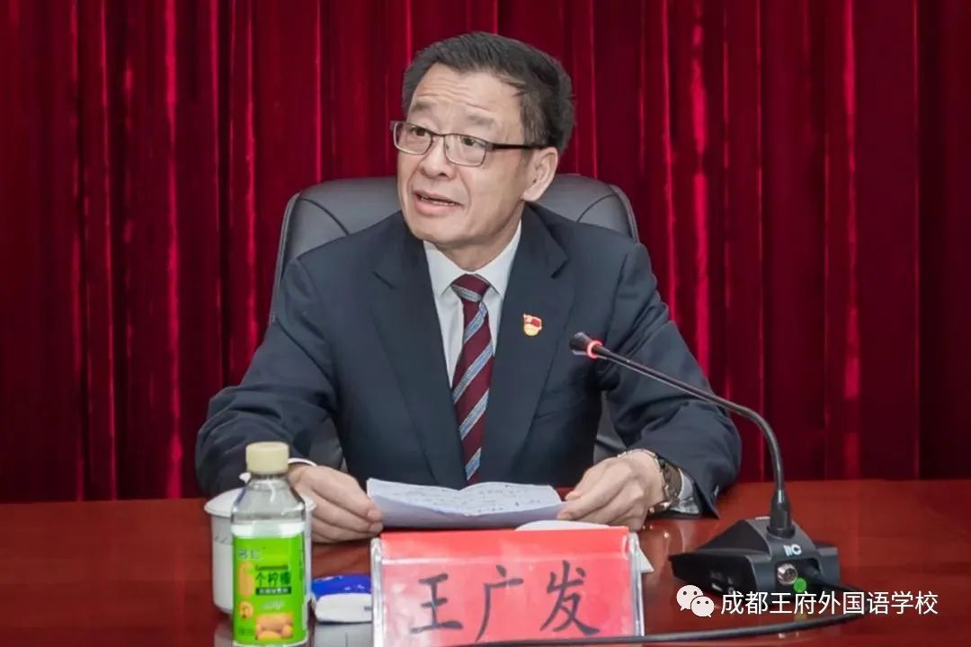 《有效促进延安市教育优质发展合作框架协议》签约仪式成功举办,打造国家引领、社会参与的结对扶智示范模式 《有效促进延安市教育优质发展合作框架协议》签约仪式成功举办,打造国家引领、社会参与的结对扶智示范模式