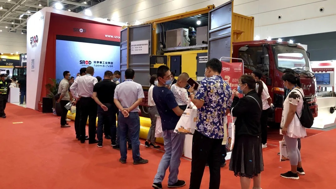 中国国际非开挖展DAY-2丨施罗德工业集团展位竟然传出一阵阵敲打声？
